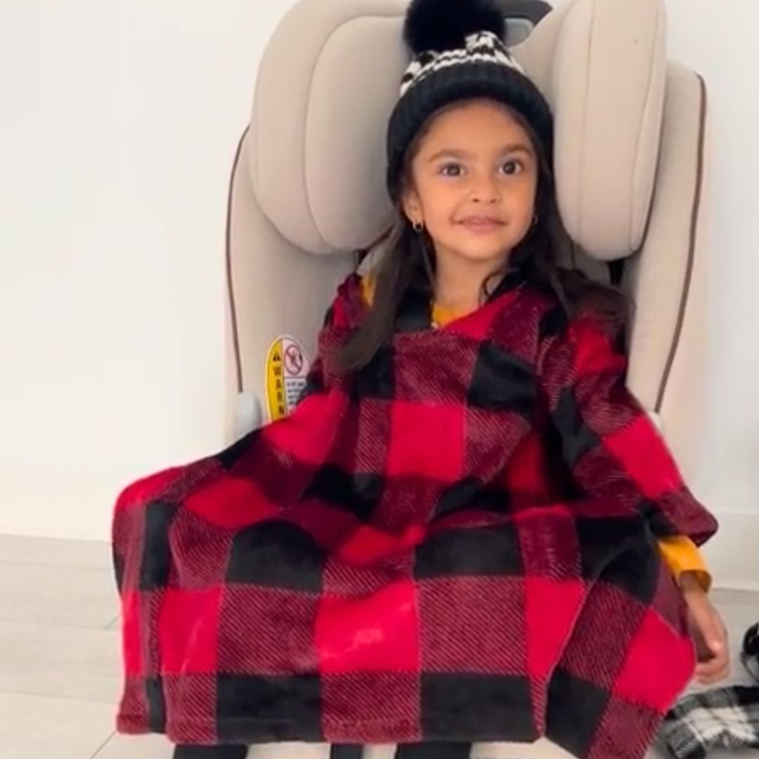 Buckle Me Baby Cozy Car Seat Blankies
